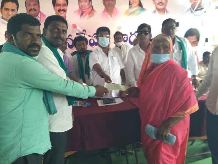 అర్హులందరికీ రేషన్‌ కార్డులు