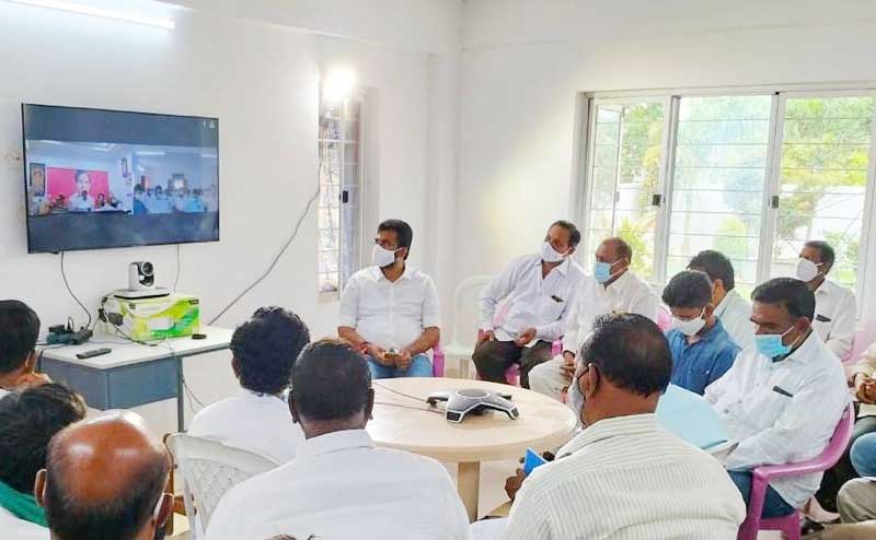 అర్హులకే ‘డబుల్‌’ ఇండ్లు అందేలా చూడాలి