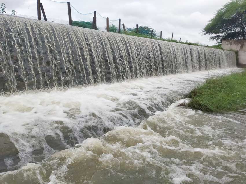 వాన జోరు