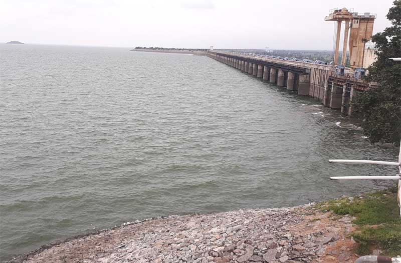 ఒక్క రోజులో 10 టీఎంసీలు