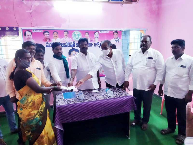 అన్నివర్గాల సంక్షేమమే ప్రభుత్వ ధ్యేయం