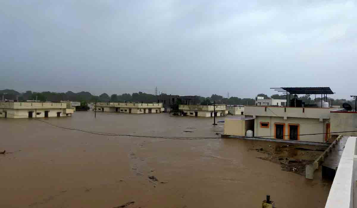 నిర్మ‌ల్‌లో దంచికొట్టిన వాన‌.. న‌ర్సాపూర్‌లో 245 మి.మీ. వ‌ర్ష‌పాతం