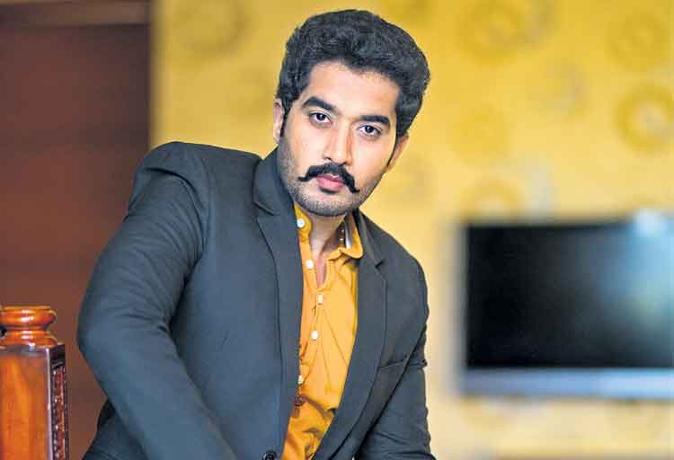 మహిళా లోకానికి..డాక్టరు బాబునే!