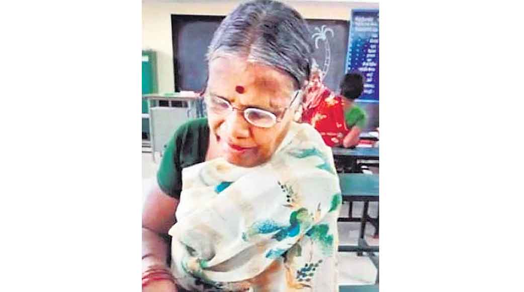 ఆరు పదుల్లో అక్షరాభ్యాసం