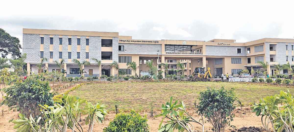 నయా పాలనకు ఆధునిక సౌధం