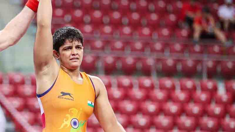 ప్రియా మాలిక్‌కు స్వర్ణం