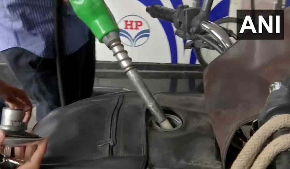 బాదుడే బాదుడు.. మ‌ళ్లీ పెరిగిన పెట్రోల్ ధ‌ర‌