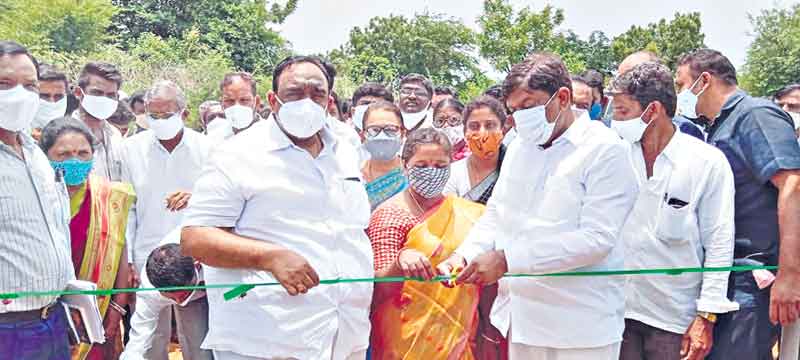 పల్లెల అభివృద్ధికే ‘ప్రగతి’ కార్యక్రమాలు