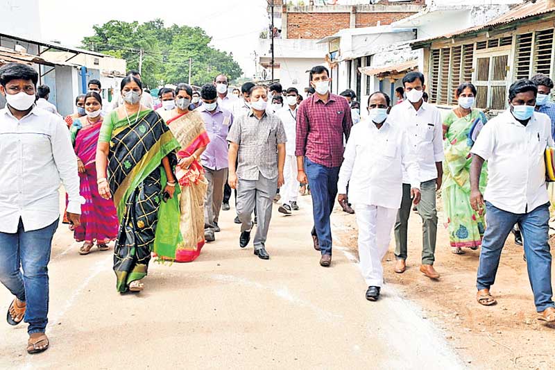 బాధ్యతగా విధులు నిర్వర్తించండి