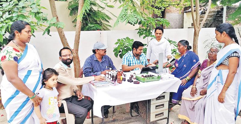 వైద్వులు.. పాణదాతలు