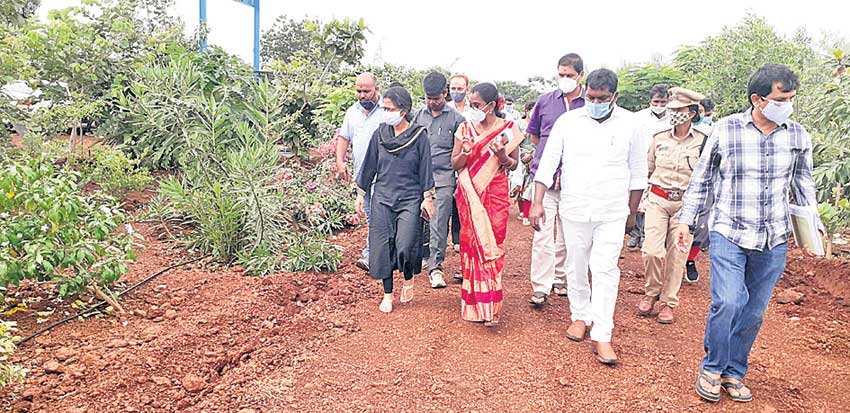 పచ్చదనం, పారిశుధ్యంపైదృష్టి సారించాలి