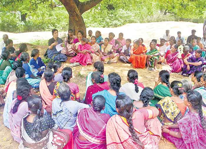 మహిళా రుణాలు మరింత వేగంగా