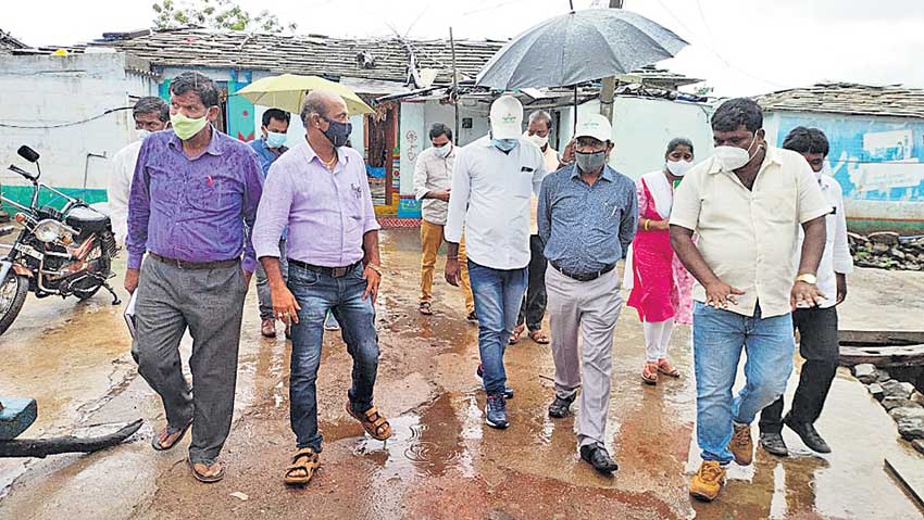 పల్లె రూపురేఖలు మారుతున్నాయి