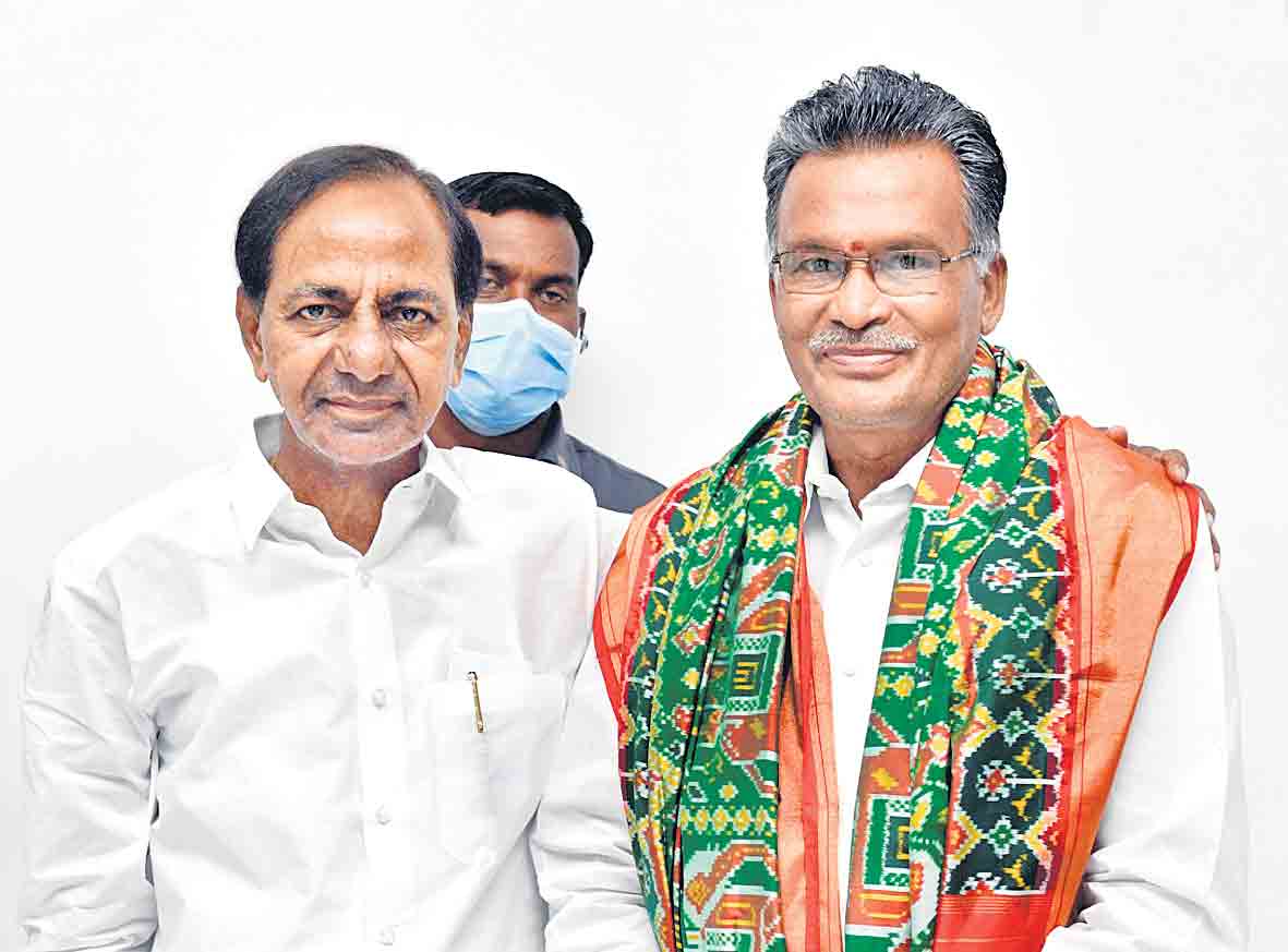 ఆయిల్‌ఫెడ్‌ చైర్మన్‌ పదవీ కాలం పొడిగింపు