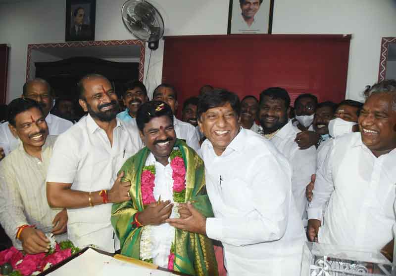 తెలంగాణ ప్రగతిపై ధూంధాం