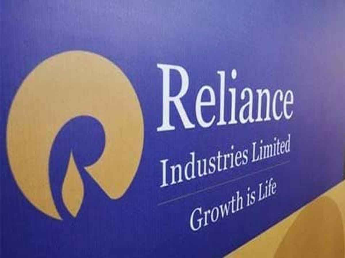 రిల‌యెన్స్‌కు ‘సోలార్ ప‌వ‌ర్‌’.. 6 వేల కోట్ల‌తో నార్వే కంపెనీని సొంతం చేసుకున్న ముకేశ్‌