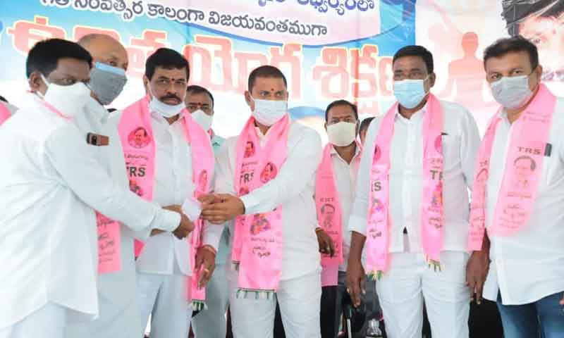 తిరుగులేని రాజకీయశక్తిగా టీఆర్‌ఎస్‌