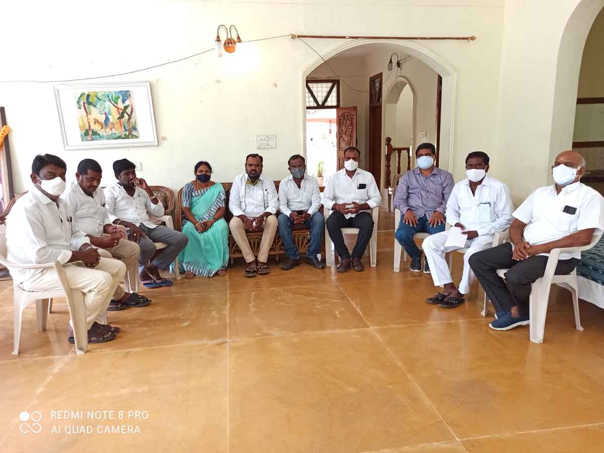 సర్కారుతోనే నిర్వాసితులకు న్యాయం