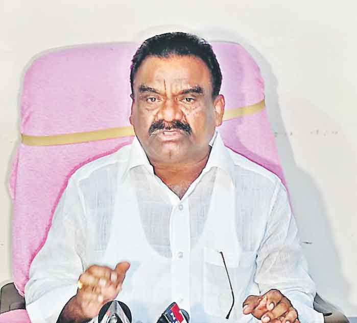 డిసెంబర్‌ నాటికి కొత్త గోడౌన్లు