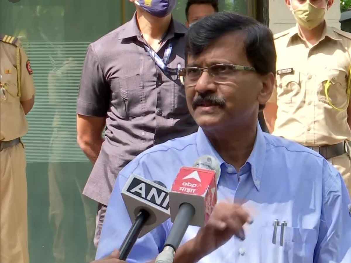 మహారాష్ట్ర రాజకీయాలు ఇండియా, పాక్ లాంటివి కావు: సంజయ్ రౌత్