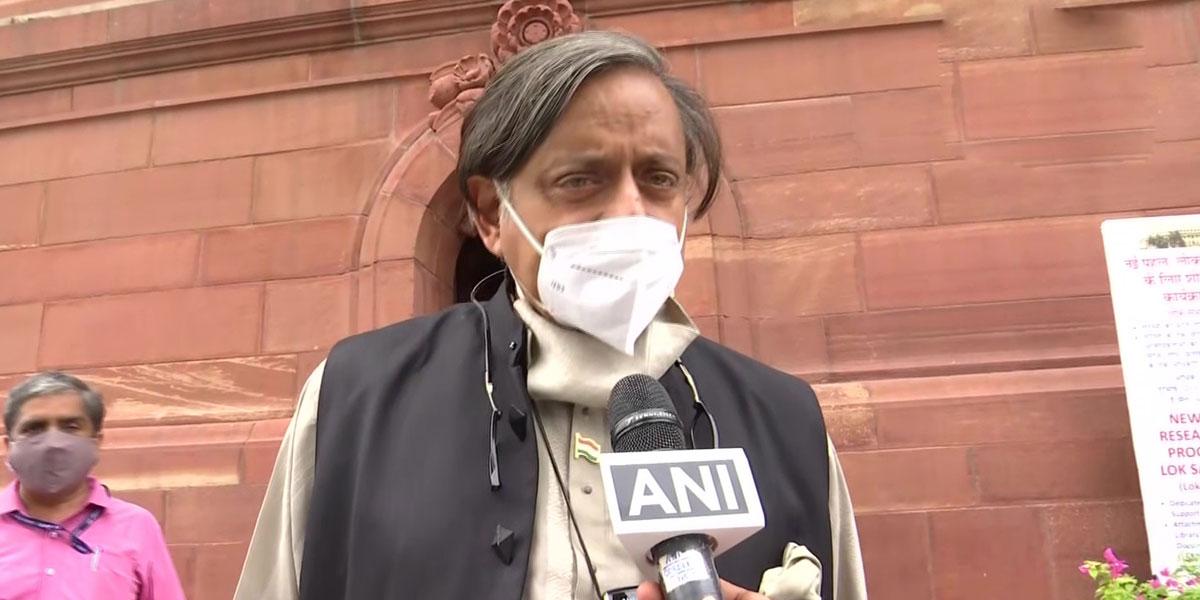 ఈ వారం ఎజెండాలో ‘పెగాస‌స్‌’ను చేర్చ‌లేదు: శ‌శిథ‌రూర్‌