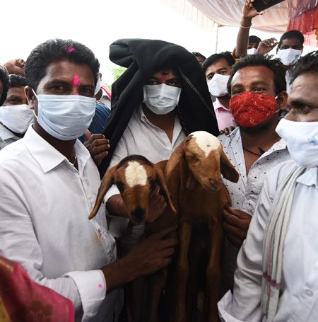 పెంచిన ఆదాయం పేదలకు