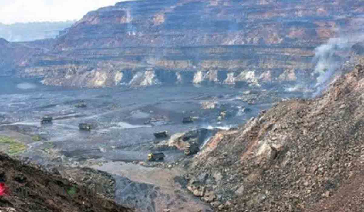 భారీ వ‌ర్షాలు.. బొగ్గు ఉత్ప‌త్తికి అంత‌రాయం