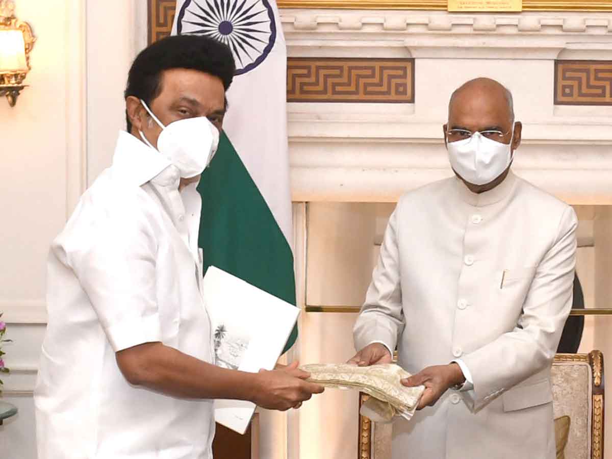 తమిళనాడు అసెంబ్లీ శతాబ్ది ఉత్సవాలకు రాష్ట్రపతిని ఆహ్వానించిన సీఎం స్టాలిన్‌