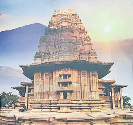 ఆకట్టుకొనేలా రామప్ప వర్ణన