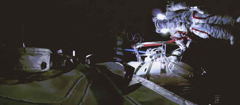 చైనా వ్యోమగాముల స్పేస్‌వాక్‌