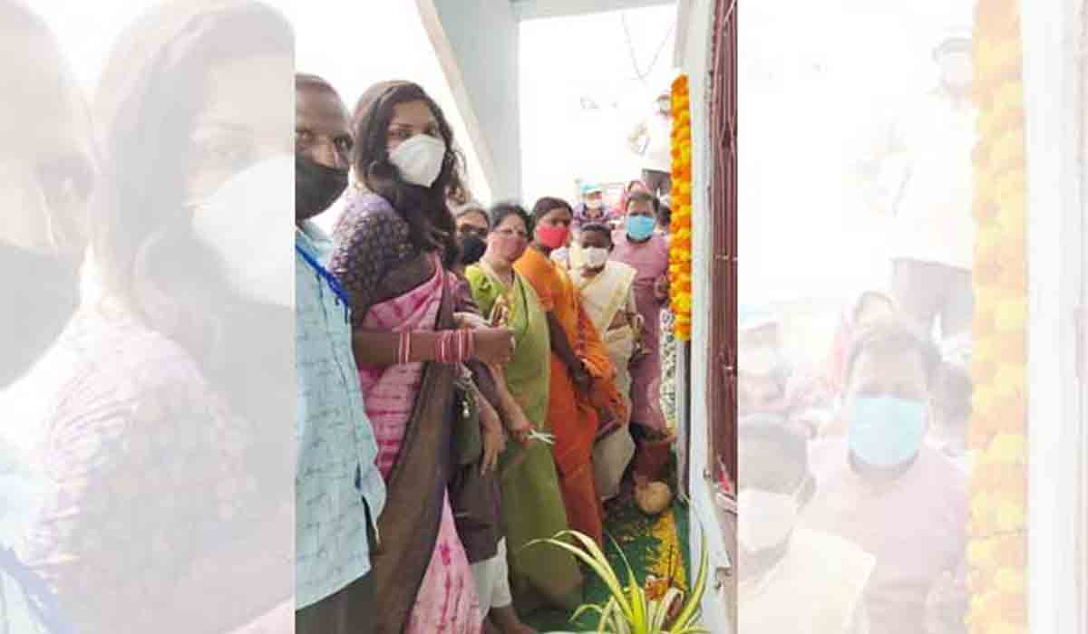 దేశంలోనే తొలిసారి.. హైద‌రాబాద్‌లో ట్రాన్స్‌జెండ‌ర్ క్లినిక్‌లు