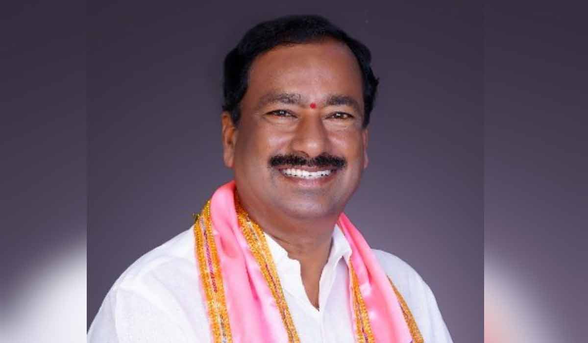 కూలిన లిఫ్ట్‌.. సుర‌క్షితంగా బ‌య‌ట‌ప‌డ్డ ఉప్ప‌ల్ ఎమ్మెల్యే