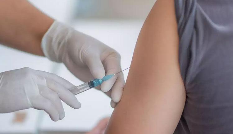 దేశంలో 38.54 కోట్ల డోసులు దాటిన వ్యాక్సినేష‌న్