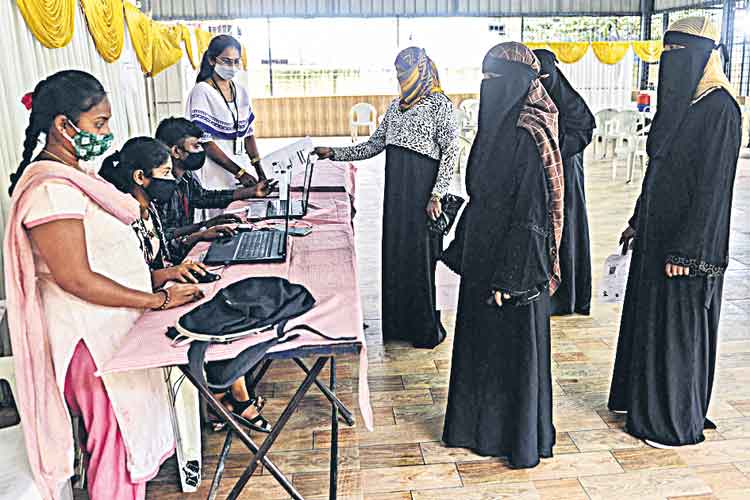 ముందున్నది మూడో ముప్పు!