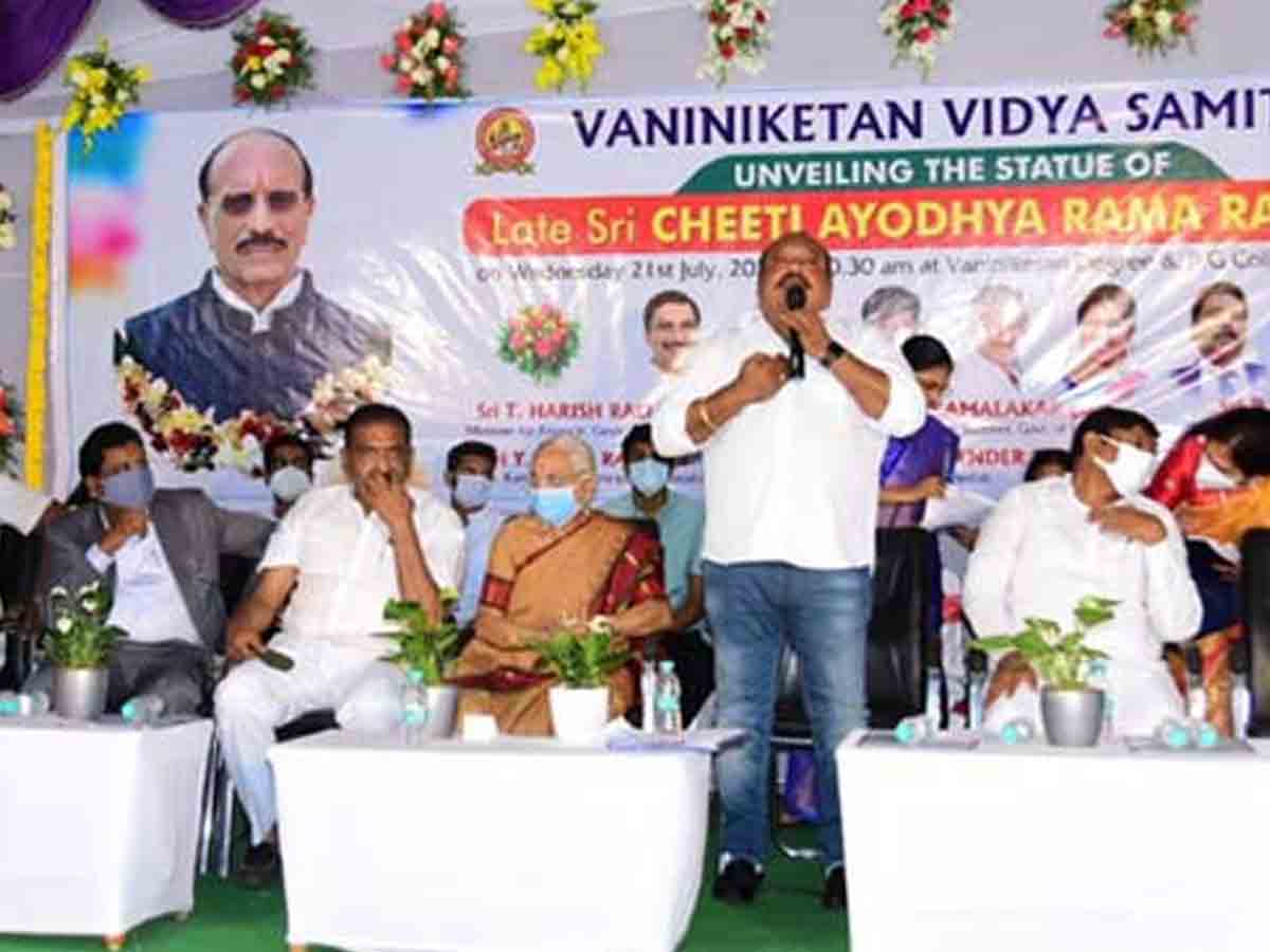 ప్ర‌భుత్వ‌, ప్రైవేటు విద్యాసంస్థ‌ల విస్త‌ర‌ణ‌ అవ‌స‌రం : బి. వినోద్‌కుమార్‌