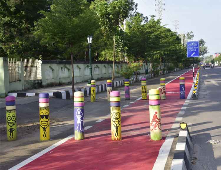 స్మార్ట్‌ సిటీ రేసులో దూసుకెళ్తున్న ఓరుగల్లు