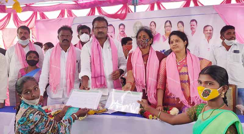 పేదల సంక్షేమమే ప్రభుత్వ లక్ష్యం