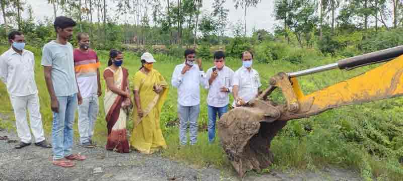 మెగా పార్కుల పనులను ముమ్మరం చేయాలి