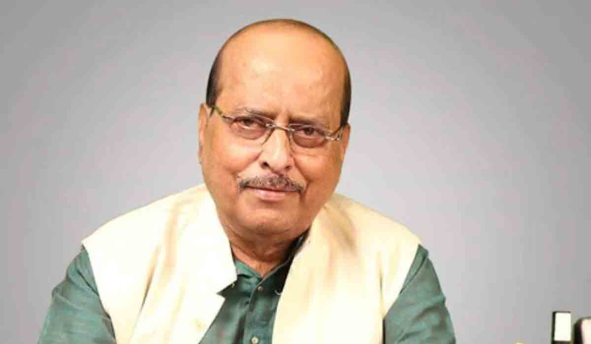 ఊపిరితిత్తుల ఇన్ఫెక్షన్‌తో ఐసీయూలో చేరిన మంత్రి.. పరిస్థితి విషమం