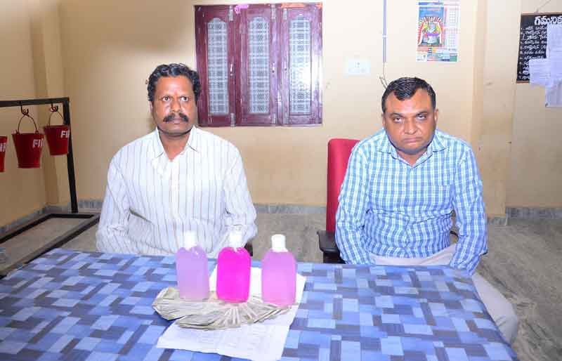 గుట్టలో ఏసీబీ కలకలం