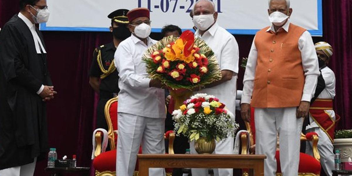 యెడియూర‌ప్ప రాజీనామాకు గ‌వ‌ర్న‌ర్ ఆమోదం..!