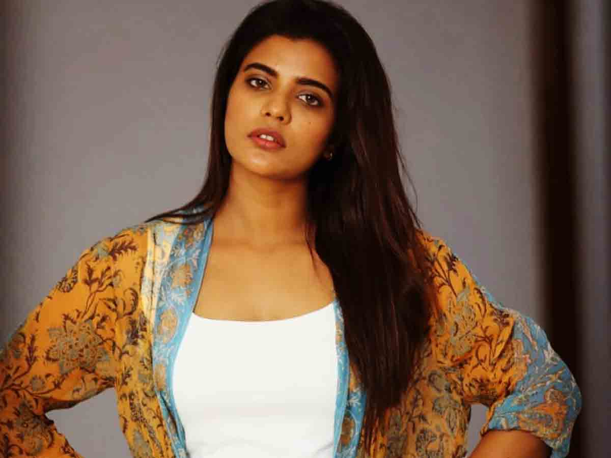 న‌ల్ల‌గా ఉండే వాళ్లు సినిమాల్లో న‌టించ‌లేరా?