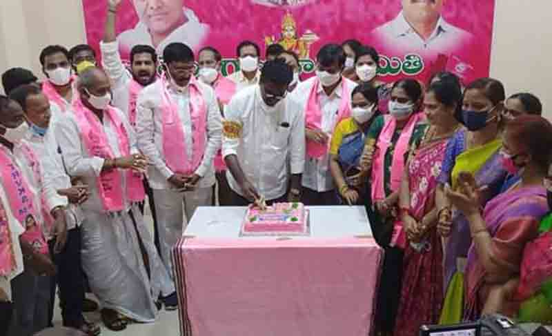 వినయ, విధేయ గుణధాముడు..