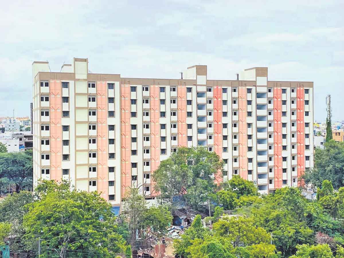 మరో 180 డబుల్‌ ఇండ్లు