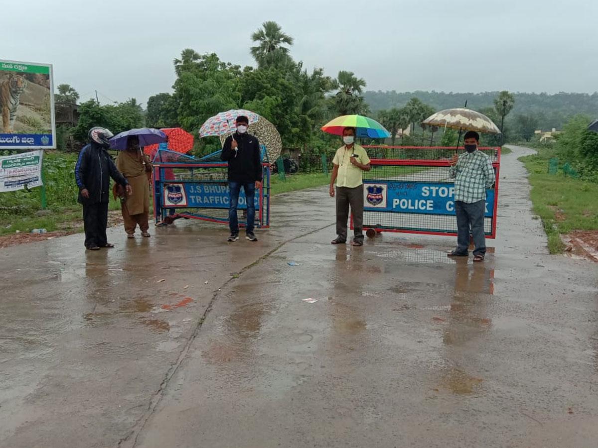 బొగత జలపాతం సందర్శన బంద్‌