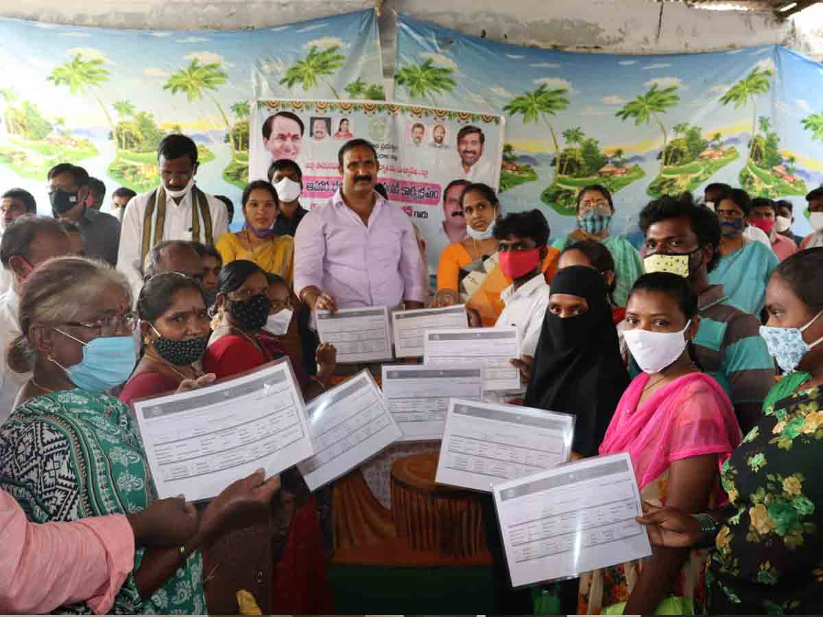 పేదల సంక్షేమమే ప్రభుత్వ ధ్యేయం : ఎమ్మెల్యే మల్లయ్య యాదవ్