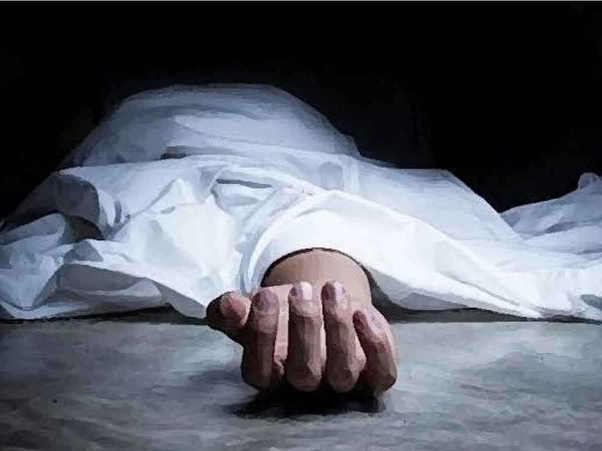 చేపల వేటకు వెళ్లి మత్స్యకారుడు మృతి