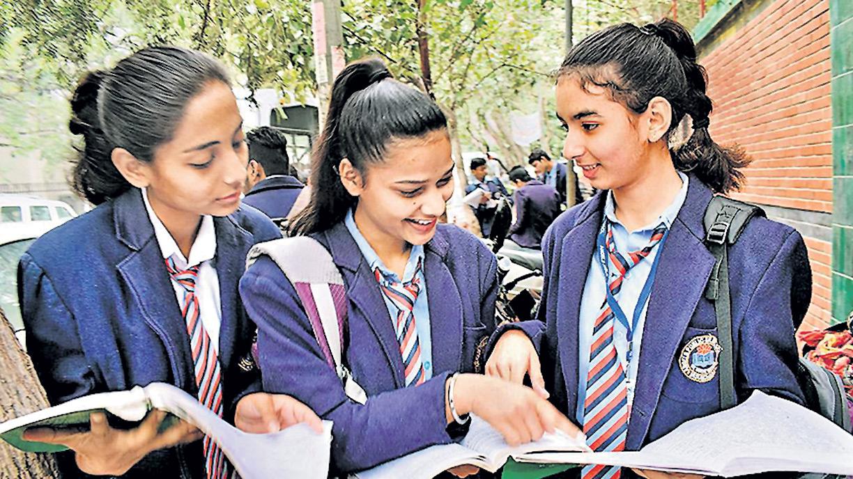 సీబీఎస్‌ఈ ‘12’లో 99.37% ఉత్తీర్ణత