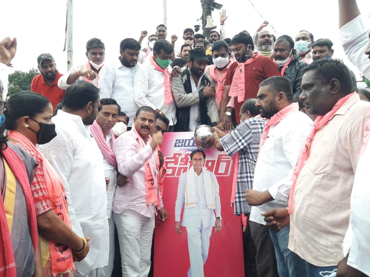 మెడికల్ కాలేజీ ఏర్పాటు హర్షణీయం : ఎమ్మెల్యే చందర్