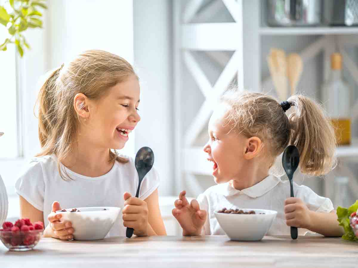 Coronavirus Third wave | పిల్ల‌ల‌కు మ‌ల్టీ విట‌మిన్ ట్యాబ్లెట్లు ఇవ్వొచ్చా? ఆరోగ్యంగా ఉండేందుకు ఏం చేయాలి?